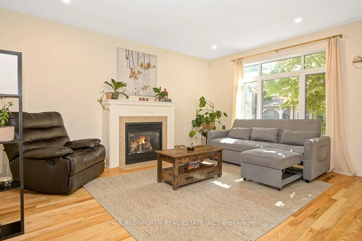 843 Long Point Circle