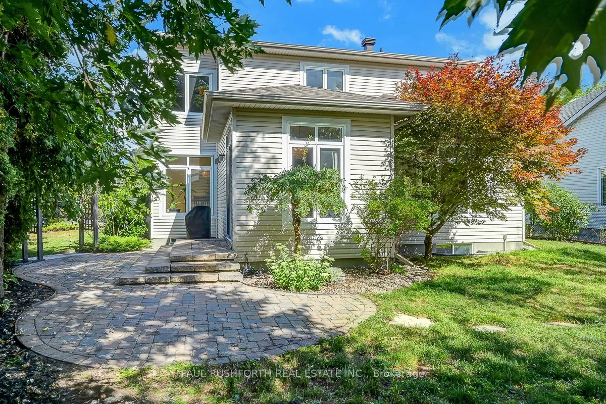 843 Long Point Circle