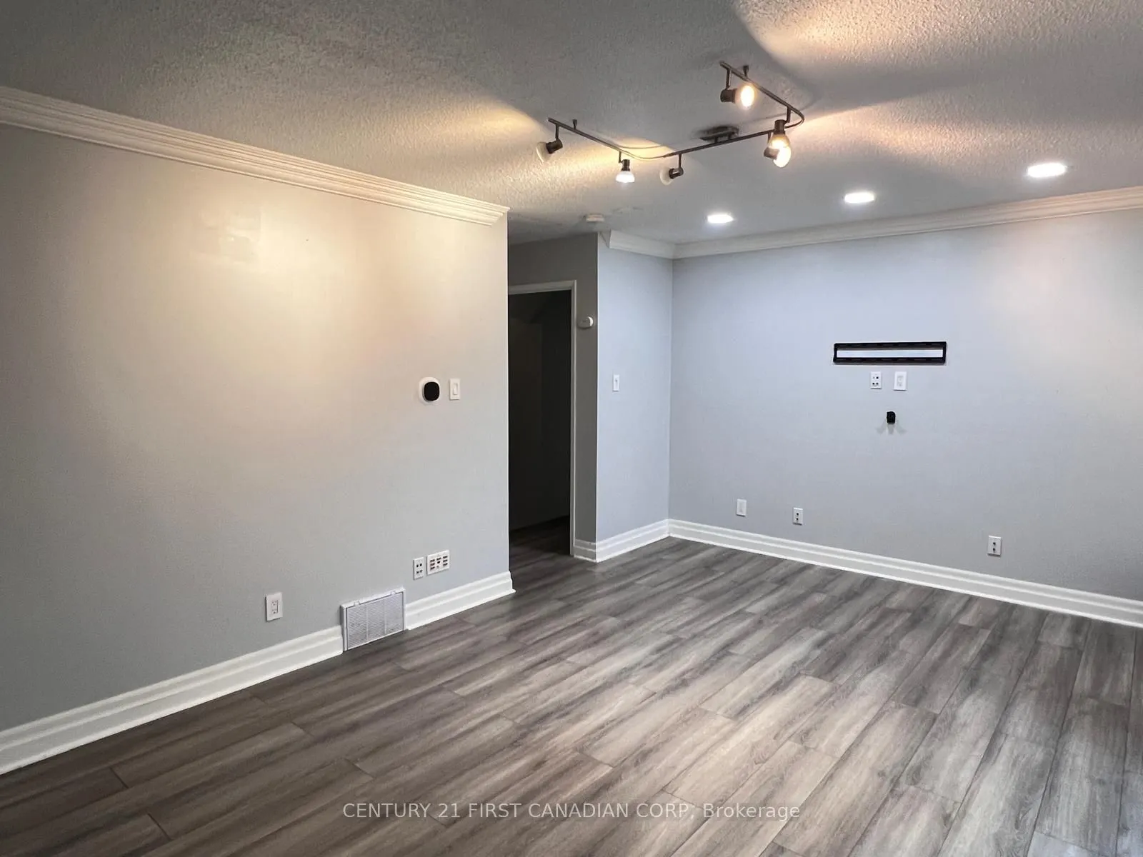 1247 HURON Street, #3