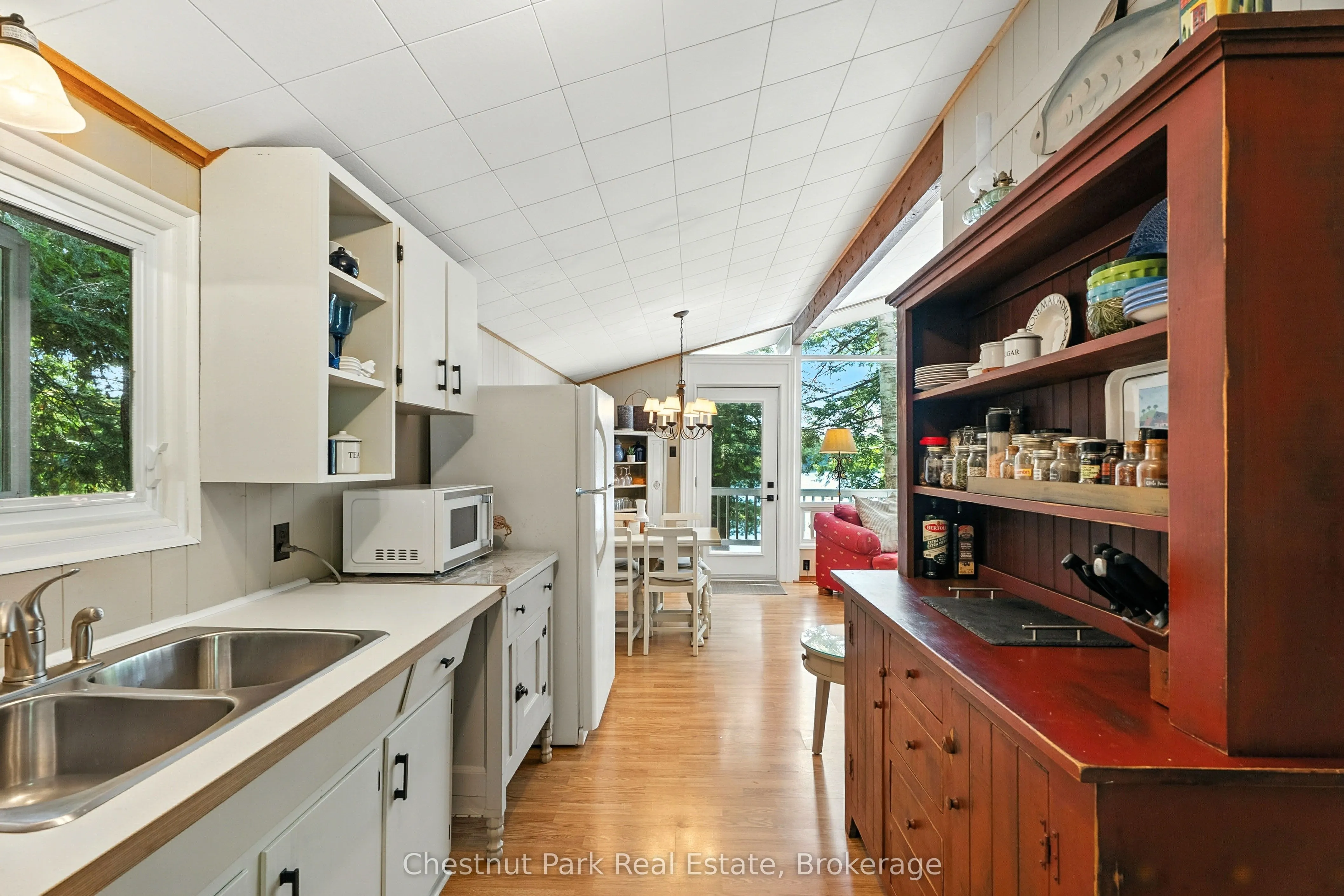 1192 Whites Road, #5