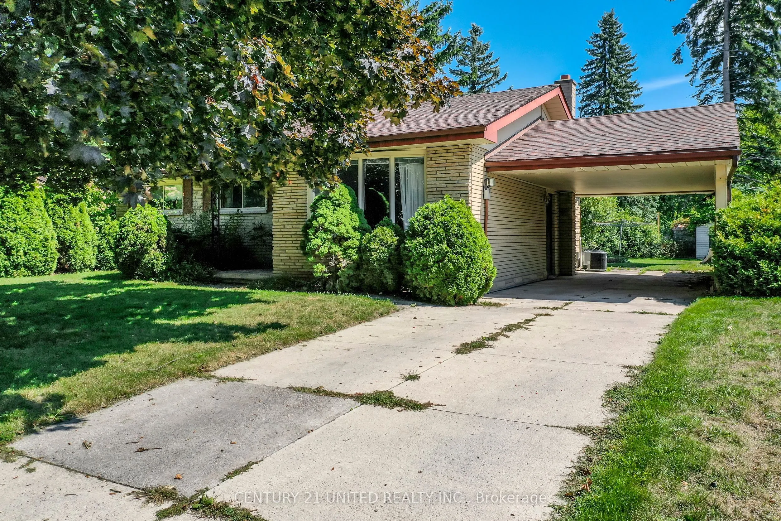 1246 Franklin Drive