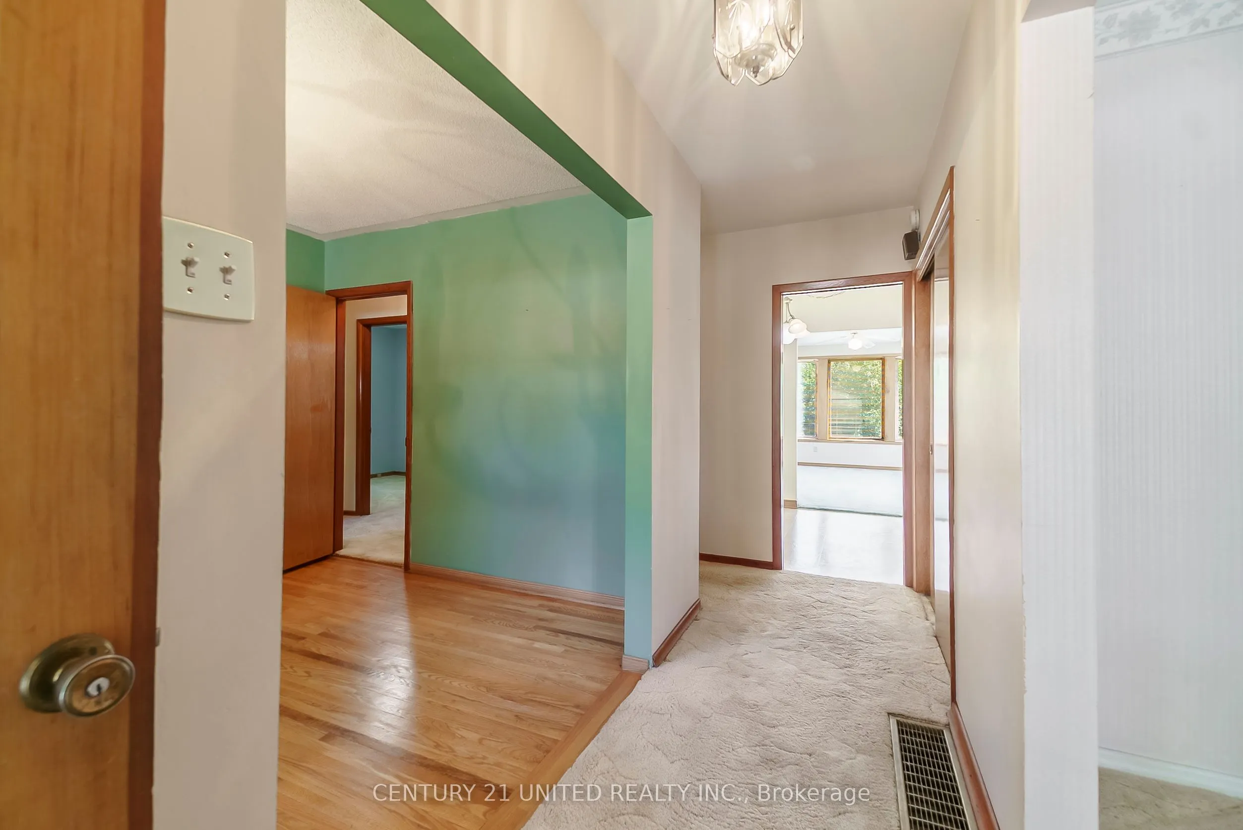 1246 Franklin Drive
