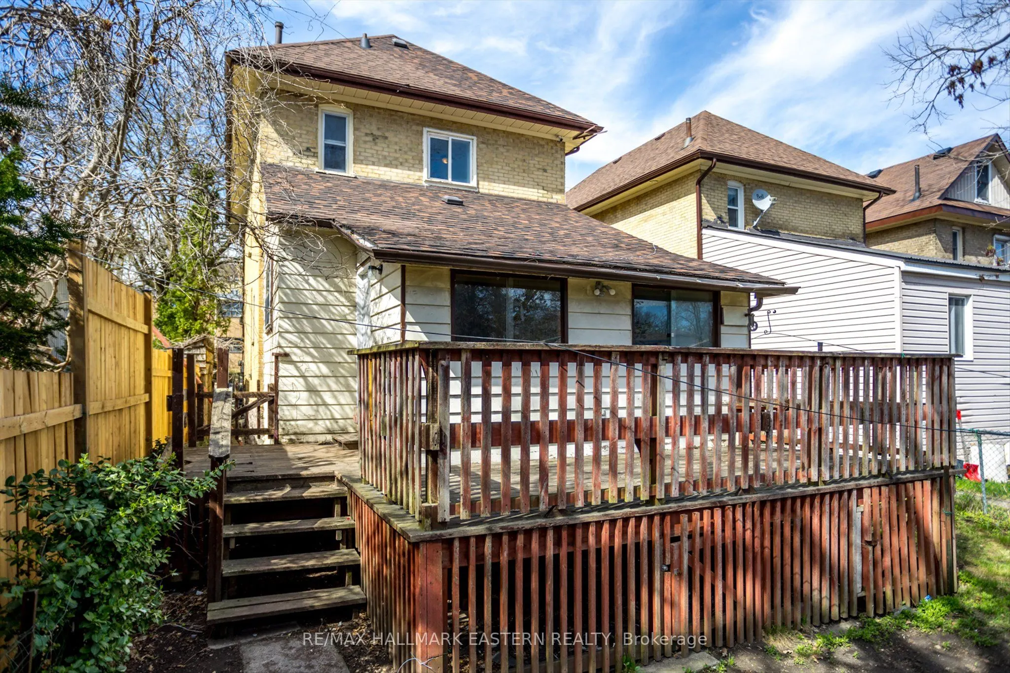 299 McDonnel Street