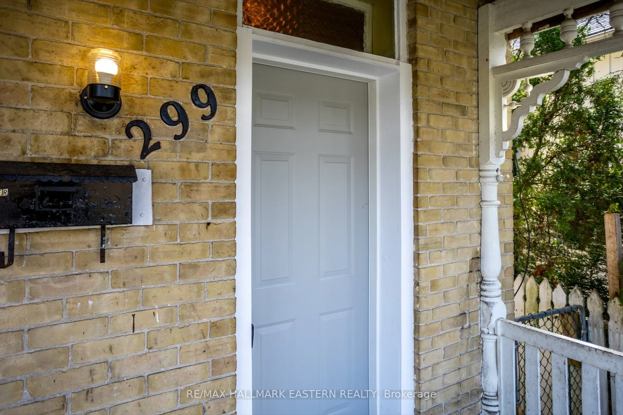 299 McDonnel Street