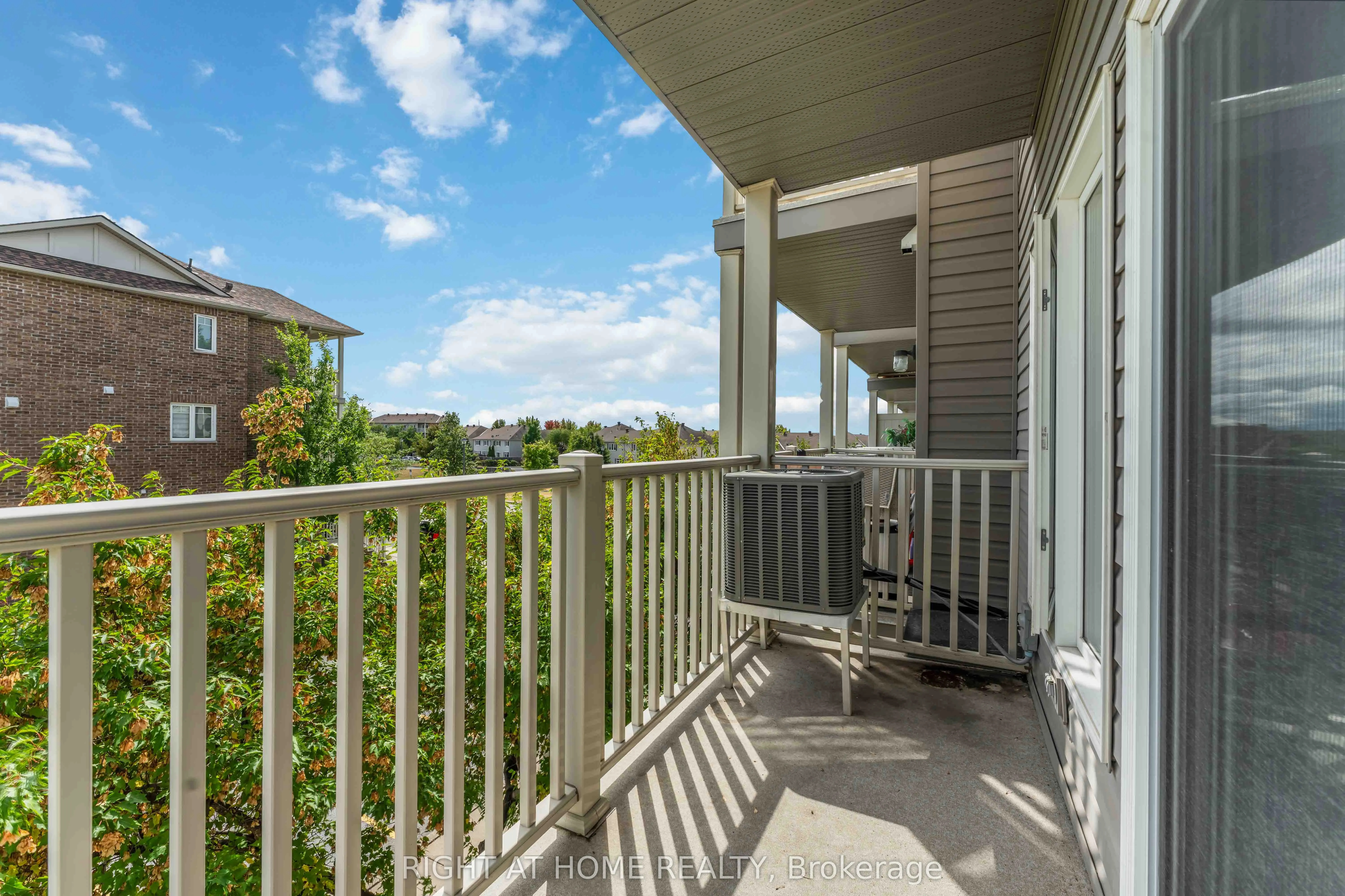 250 Espin Heights