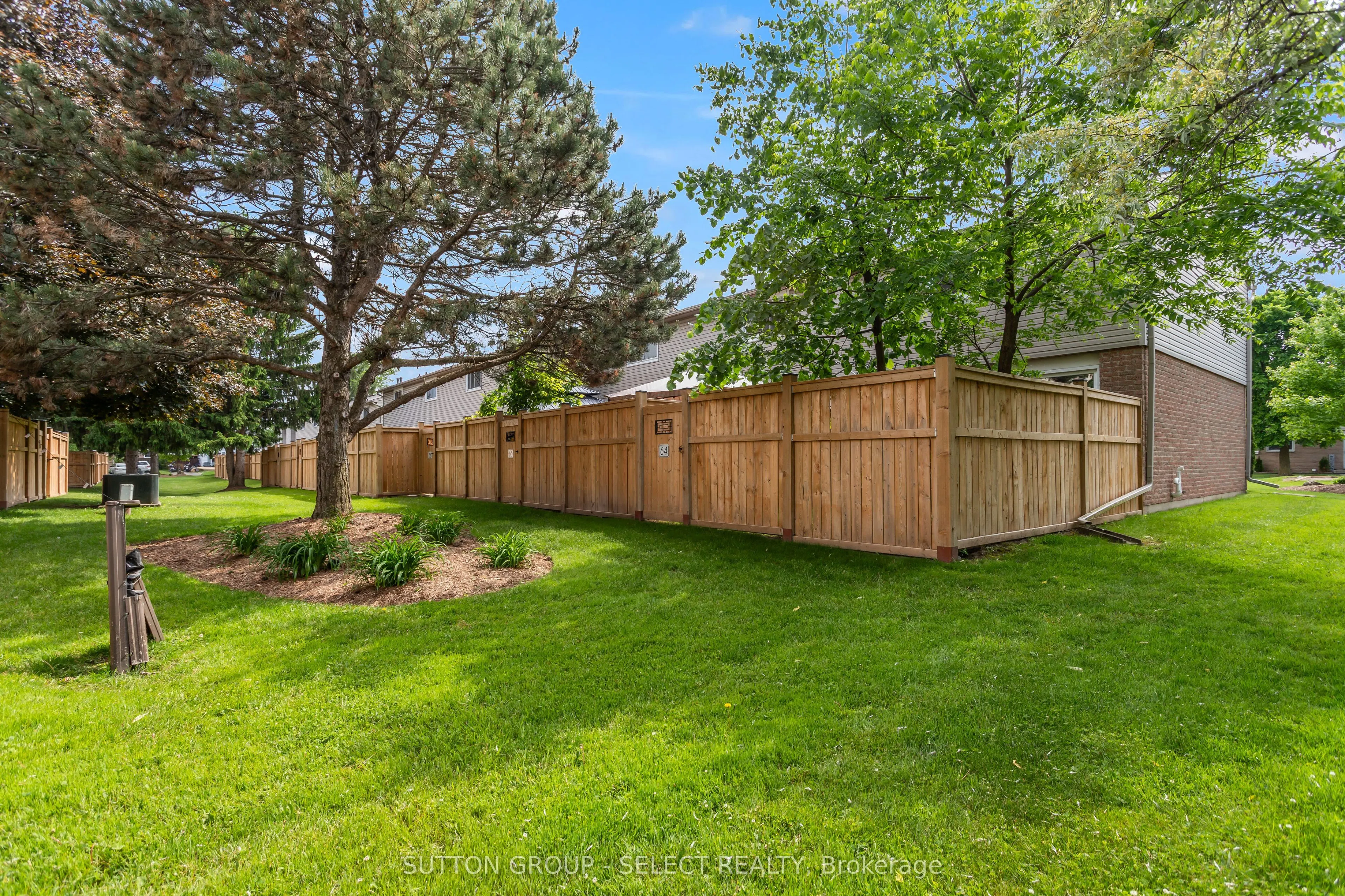 40 TIFFANY Drive, #64
