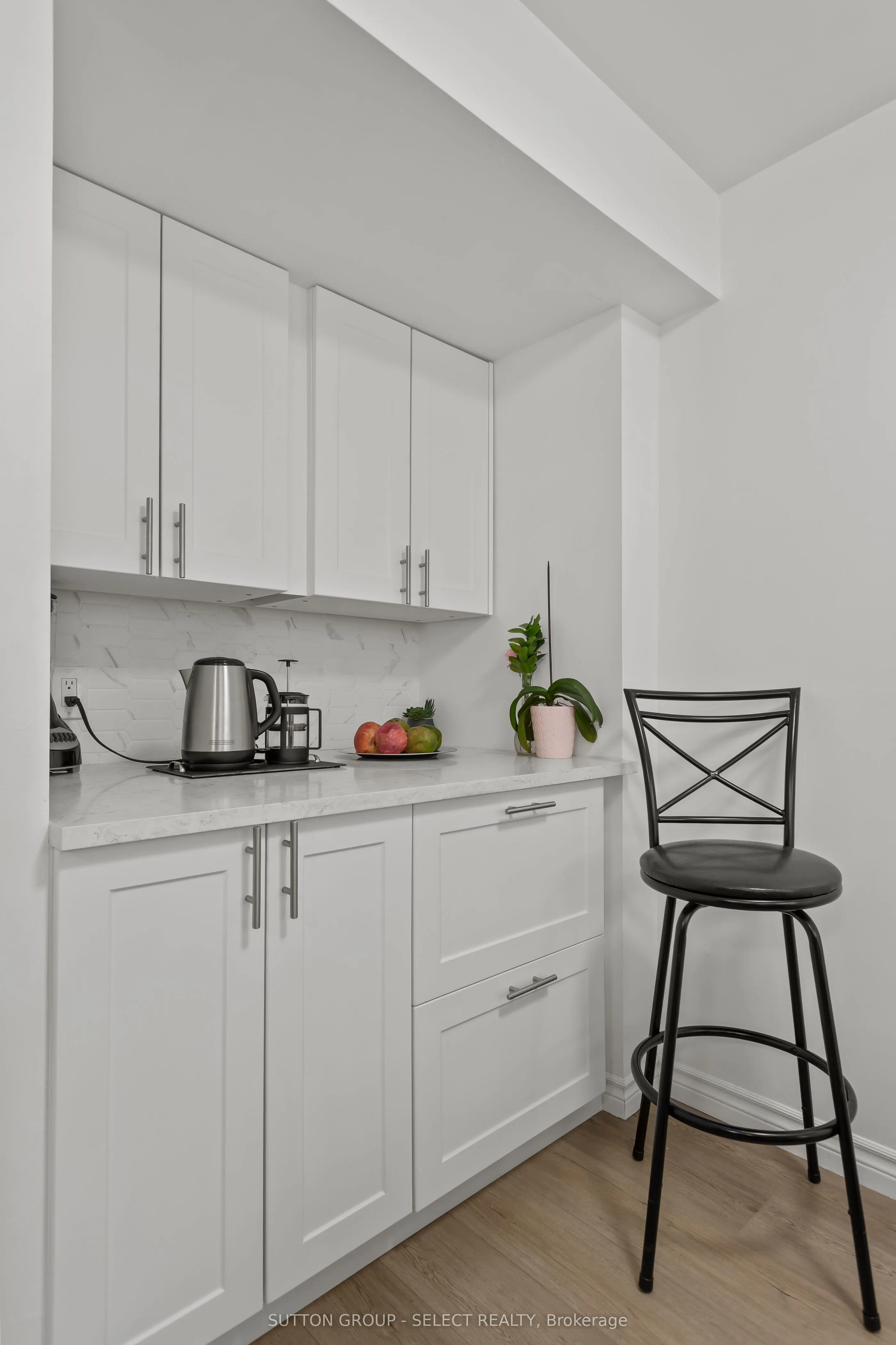 40 TIFFANY Drive, #64