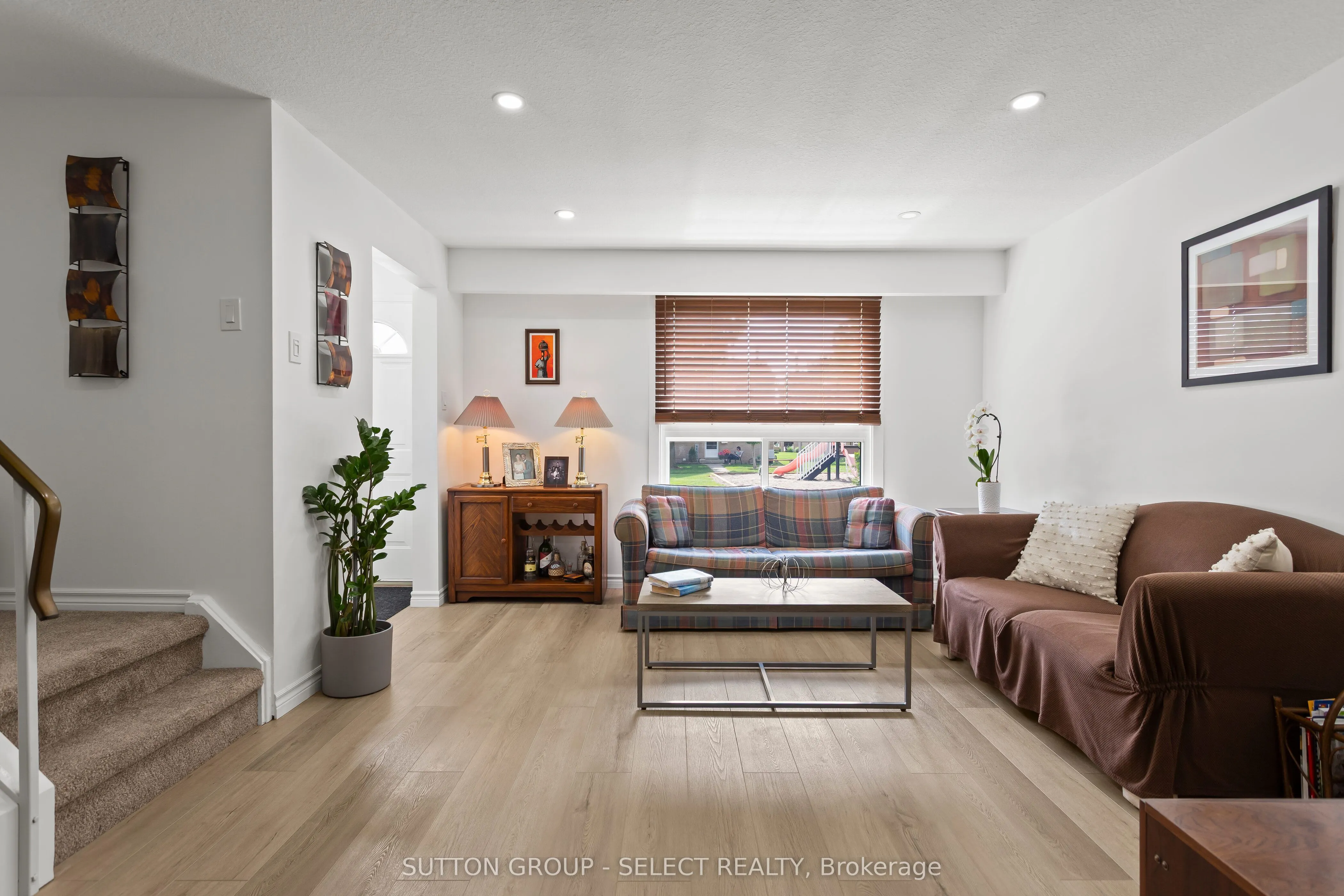40 TIFFANY Drive, #64