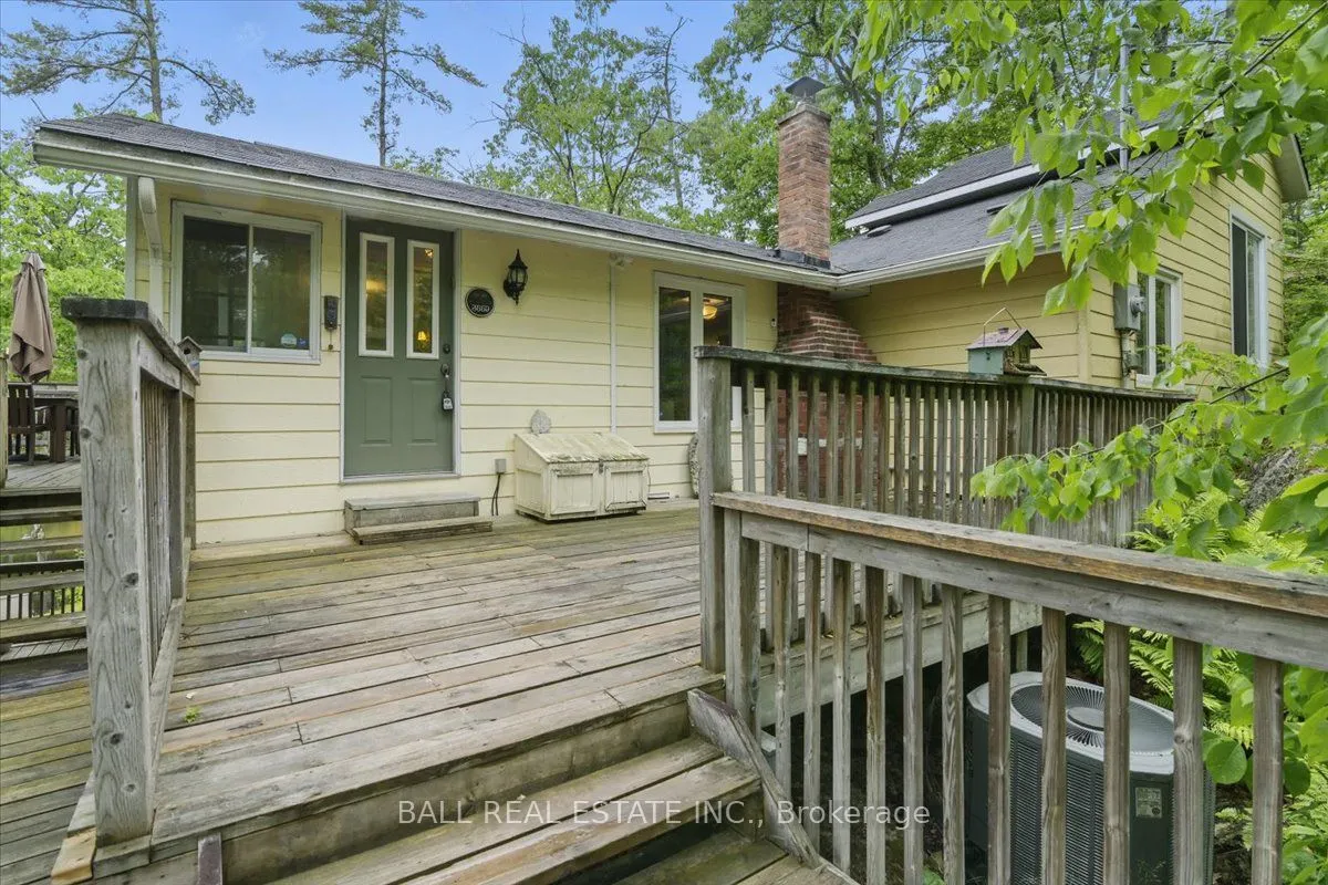 3559 Harbour Point Lane