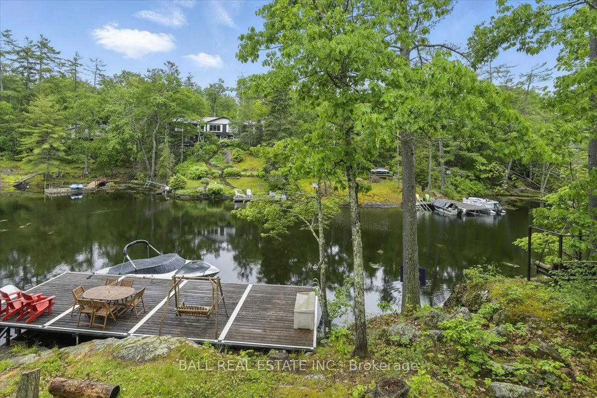 3559 Harbour Point Lane
