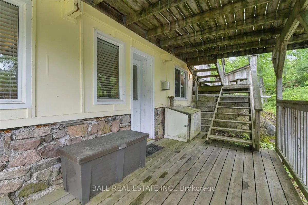3559 Harbour Point Lane