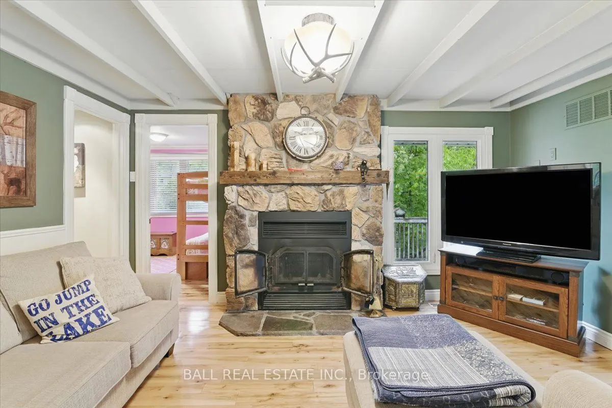 3559 Harbour Point Lane