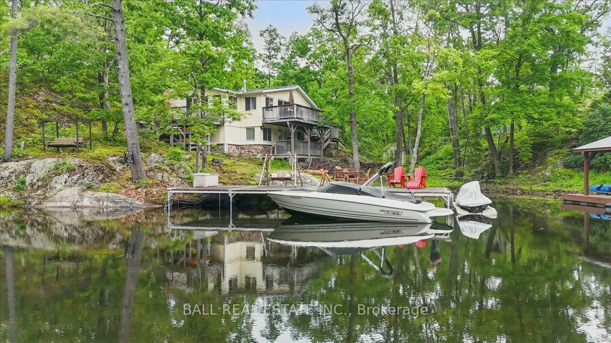 3559 Harbour Point Lane