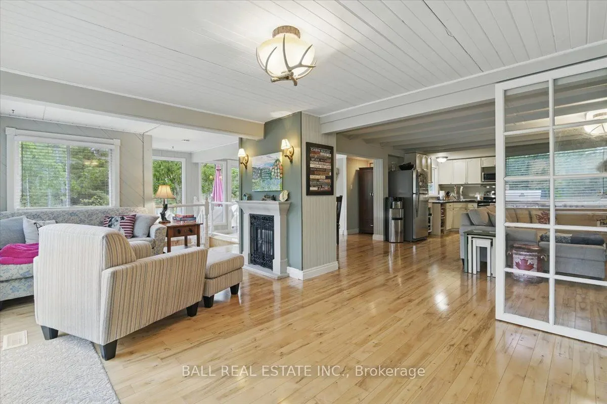 3559 Harbour Point Lane