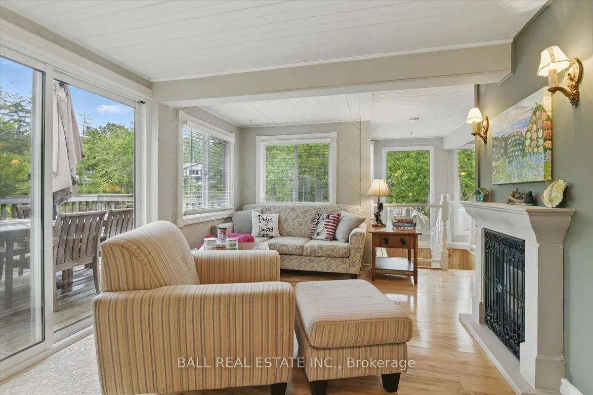 3559 Harbour Point Lane