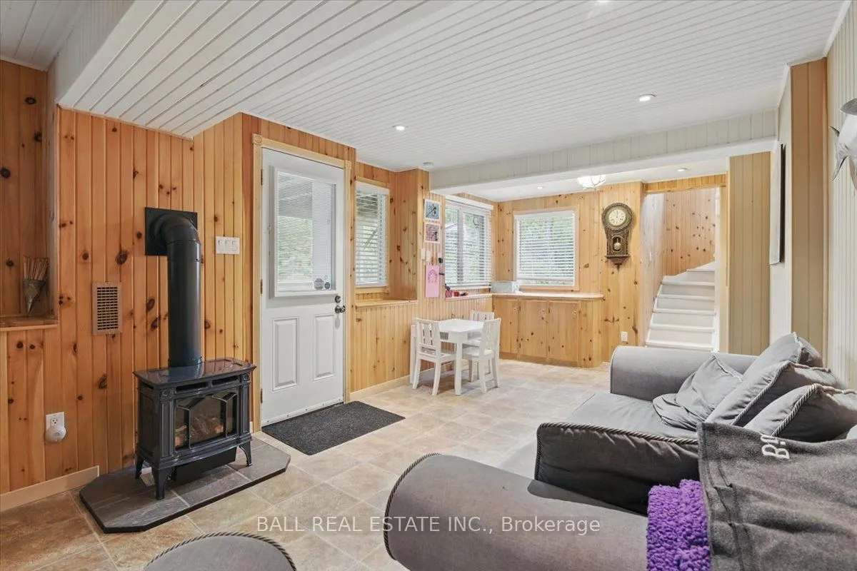 3559 Harbour Point Lane