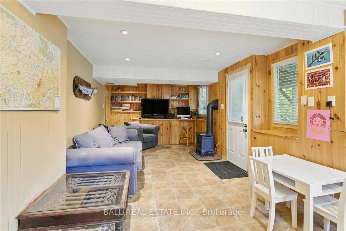 3559 Harbour Point Lane