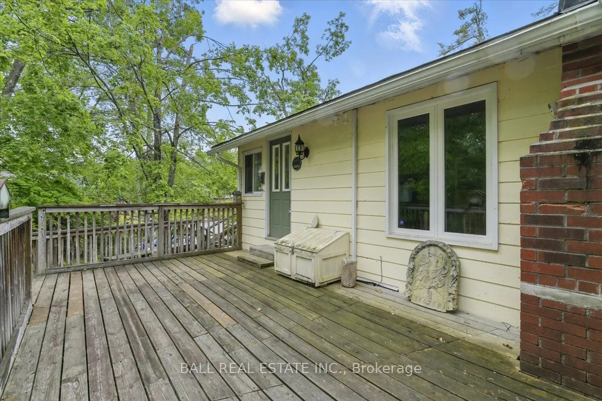 3559 Harbour Point Lane