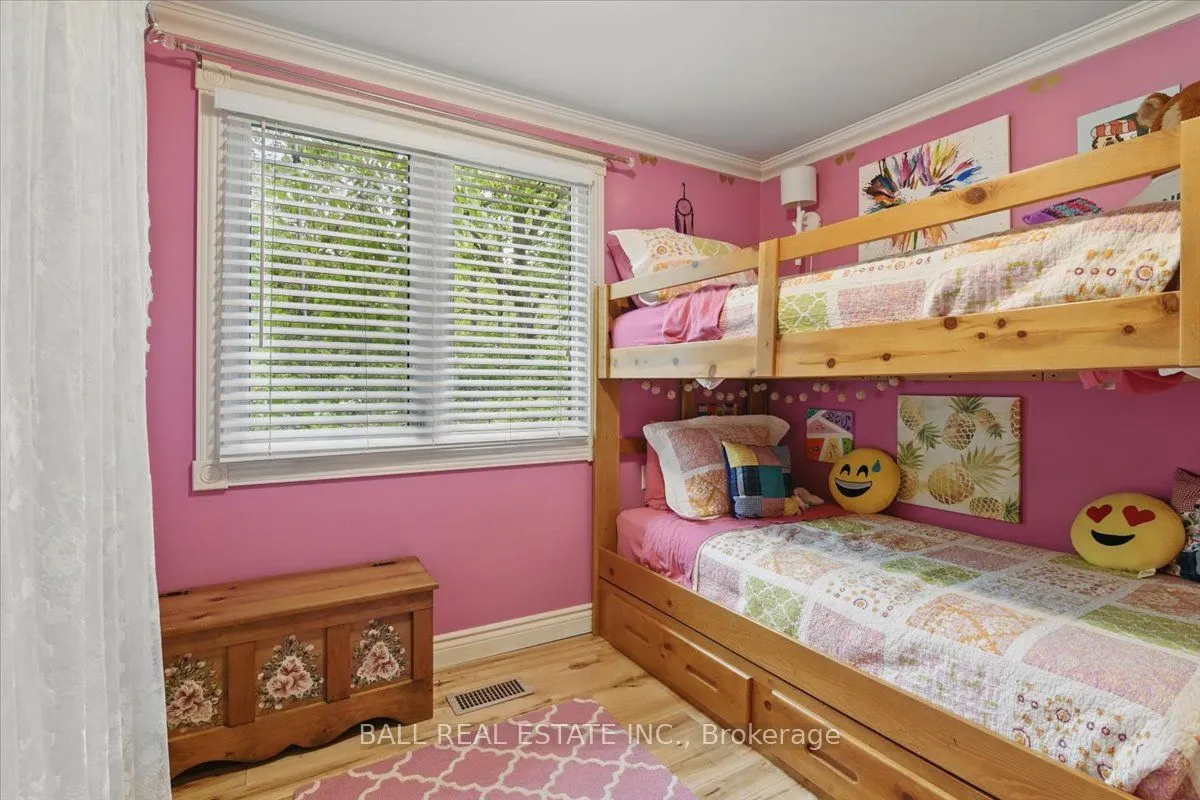3559 Harbour Point Lane