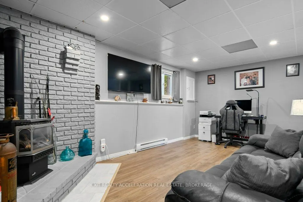 472 Camden Road
