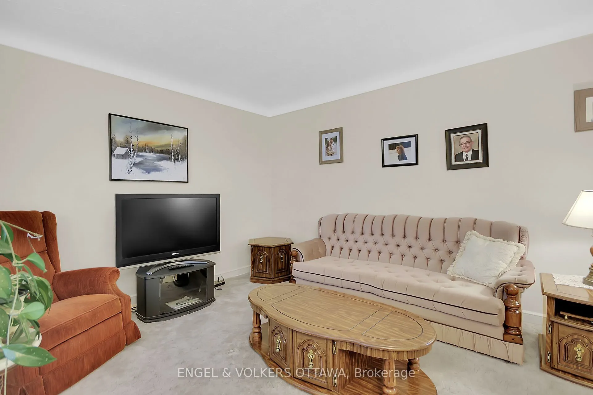 1 Joan Street