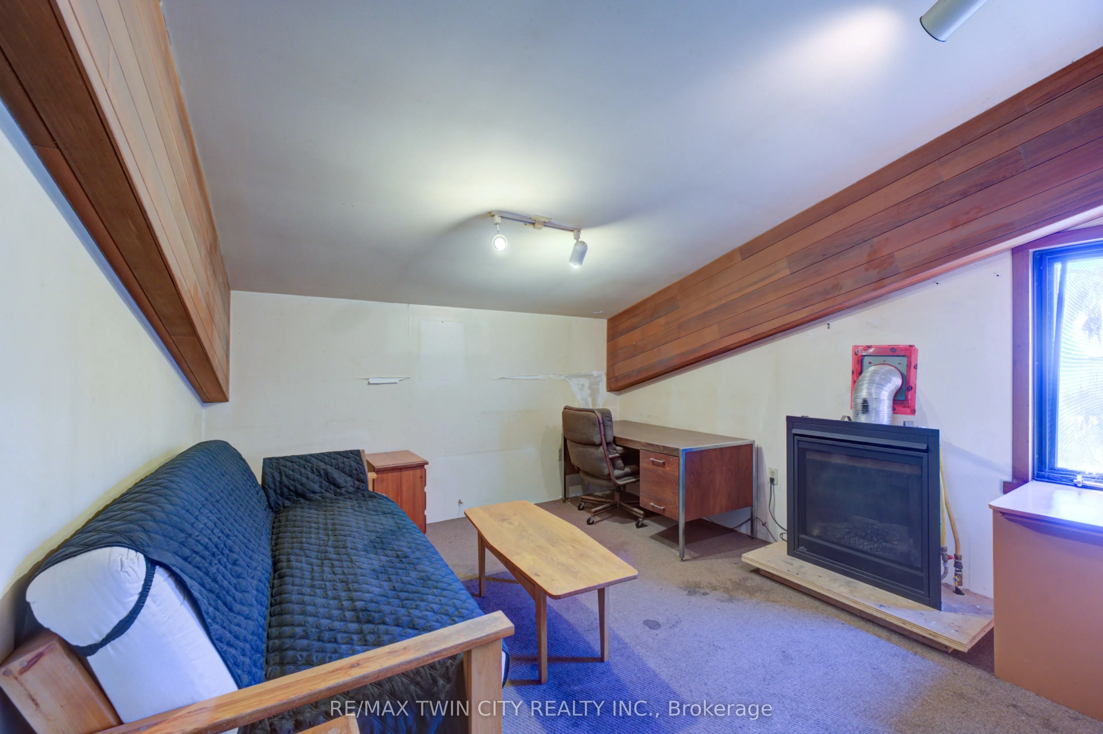 225 Black Walnut Road