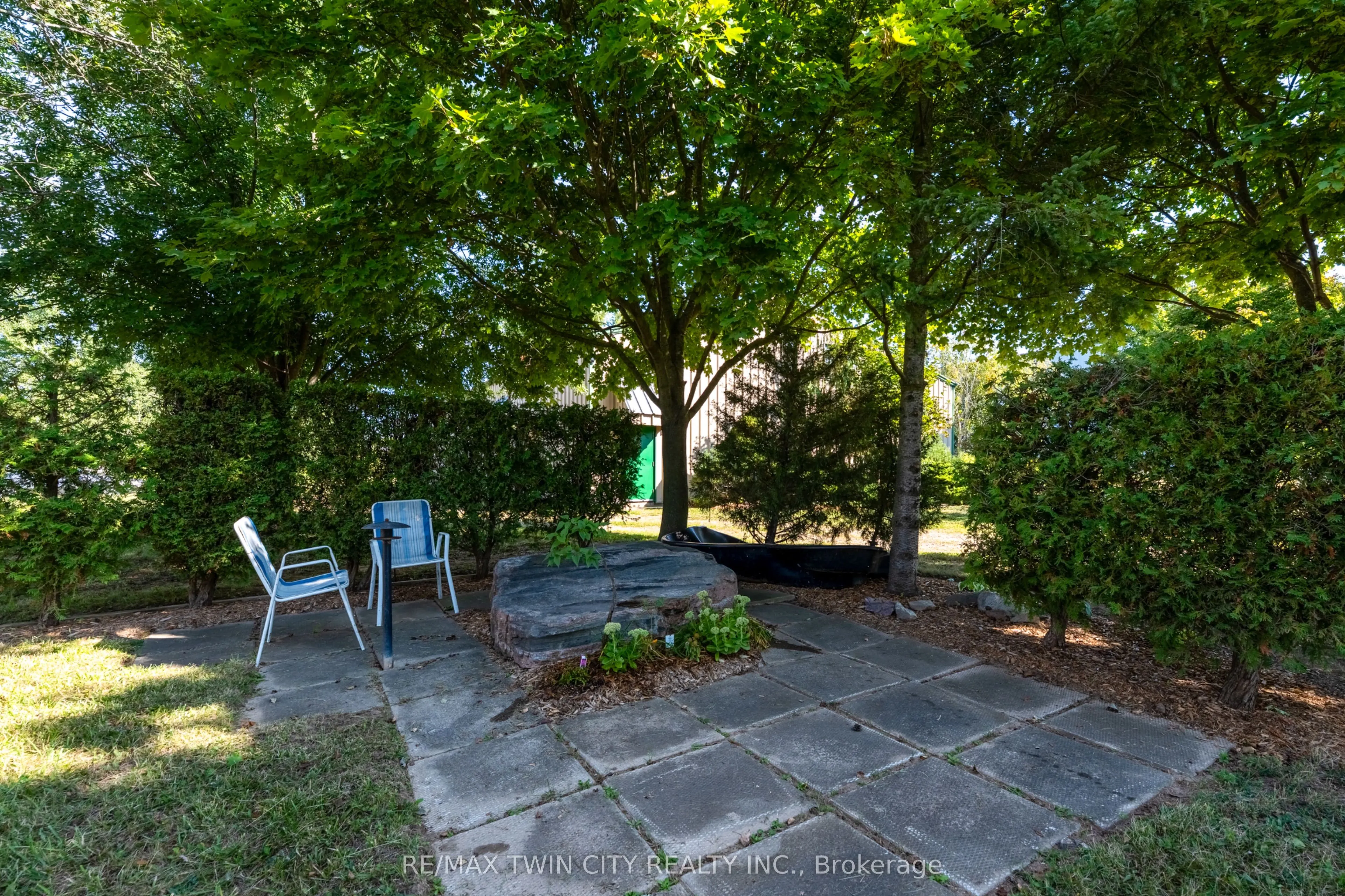 225 Black Walnut Road