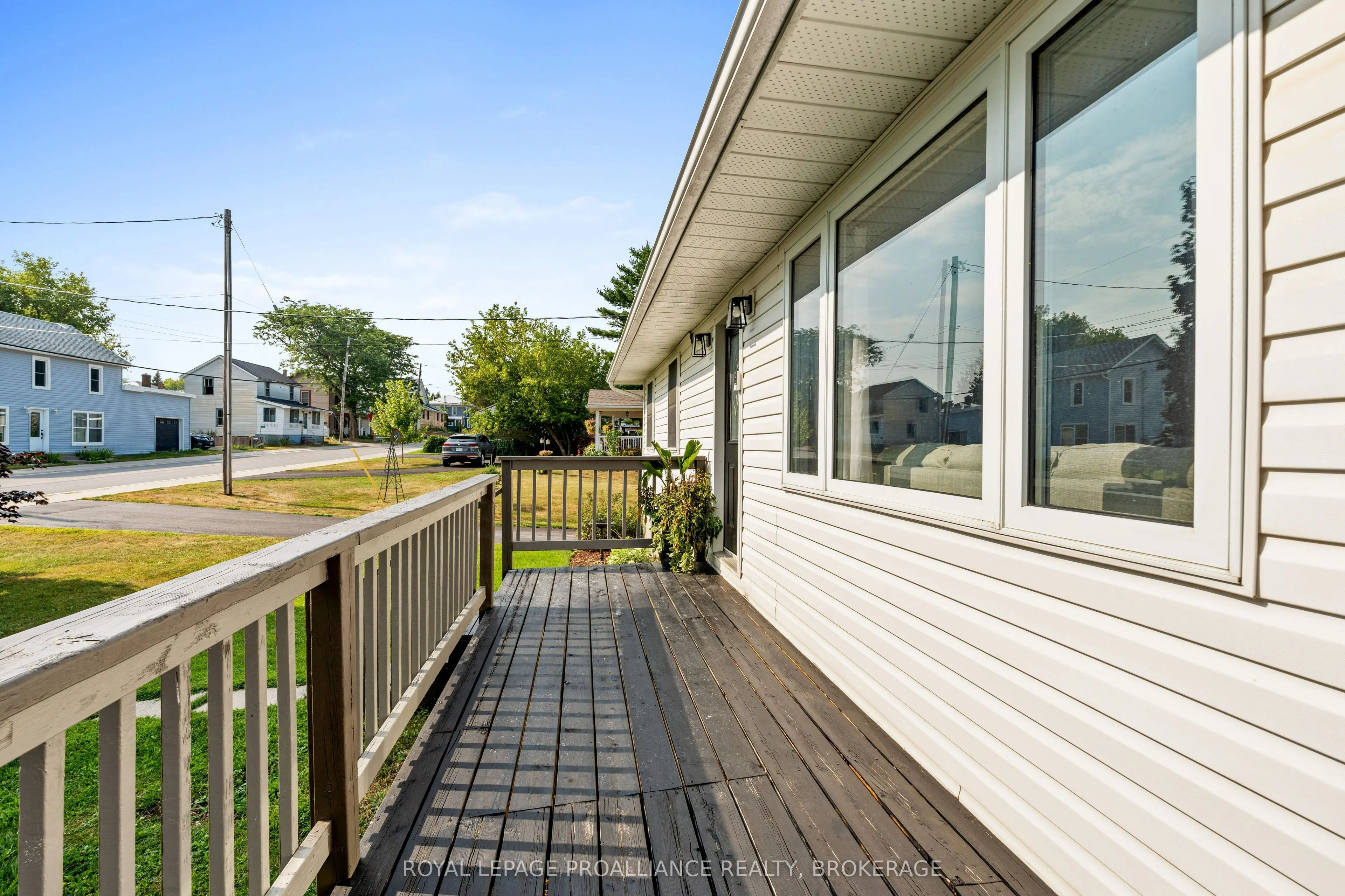 1544 Lake Road