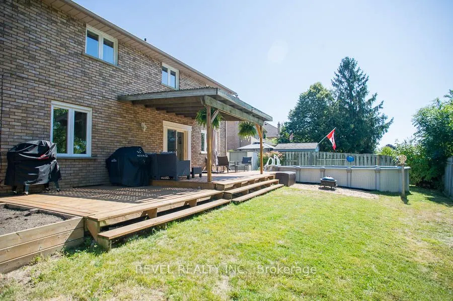 89 Dante Crescent