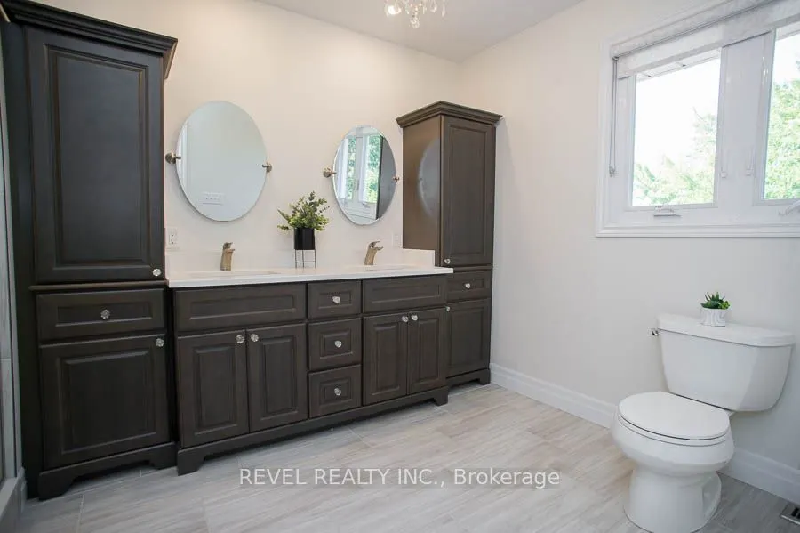 89 Dante Crescent