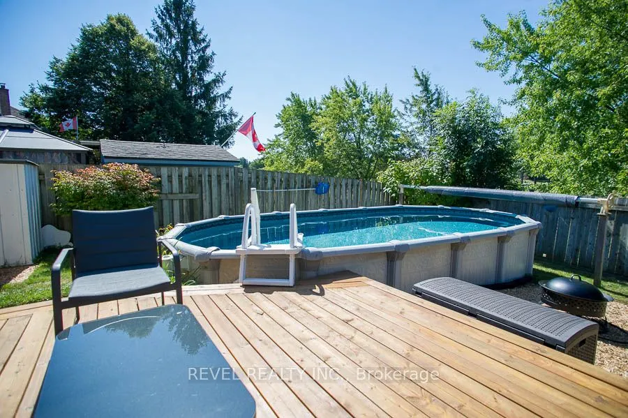 89 Dante Crescent