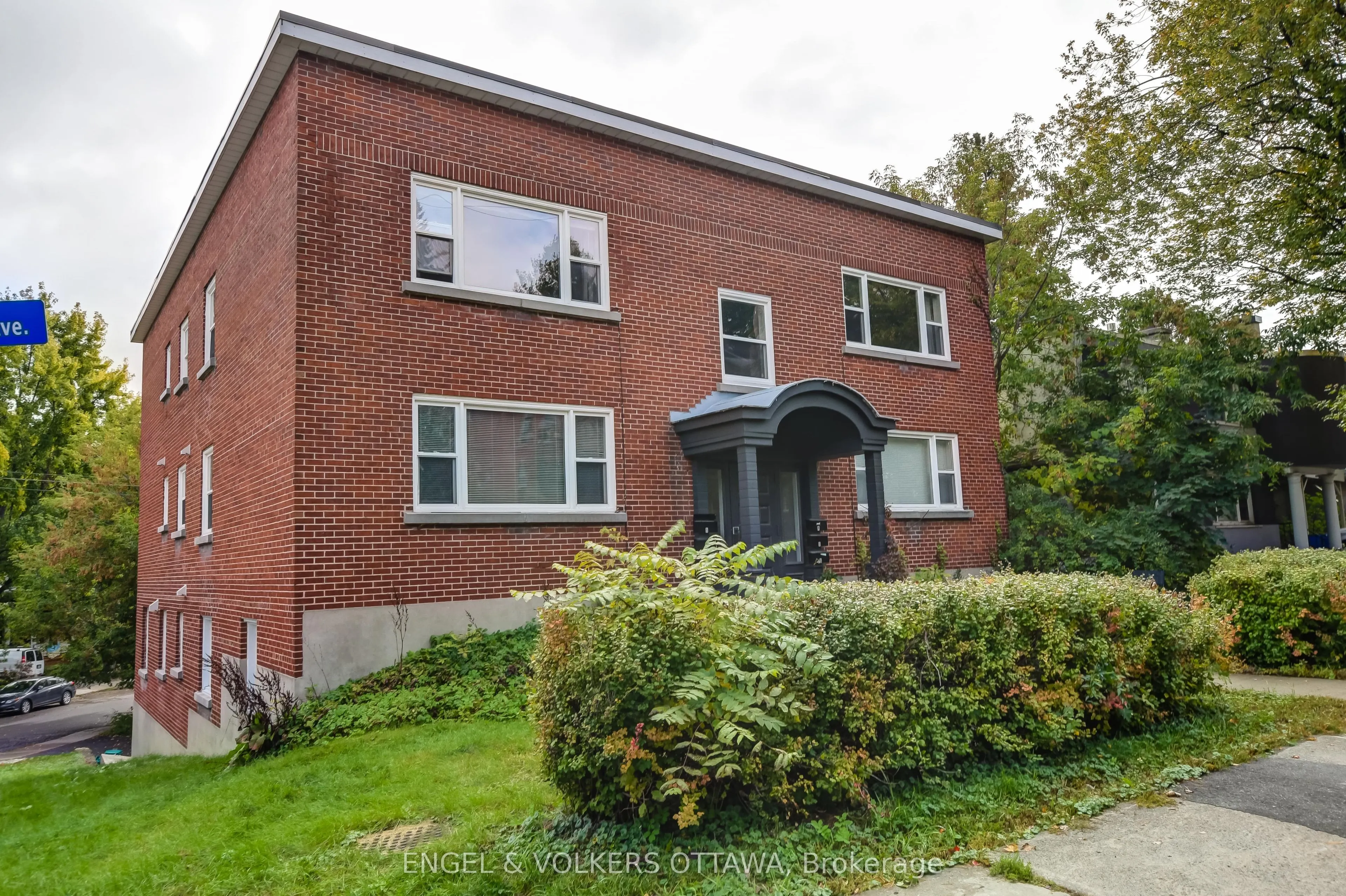 65 Riverdale Avenue, #1