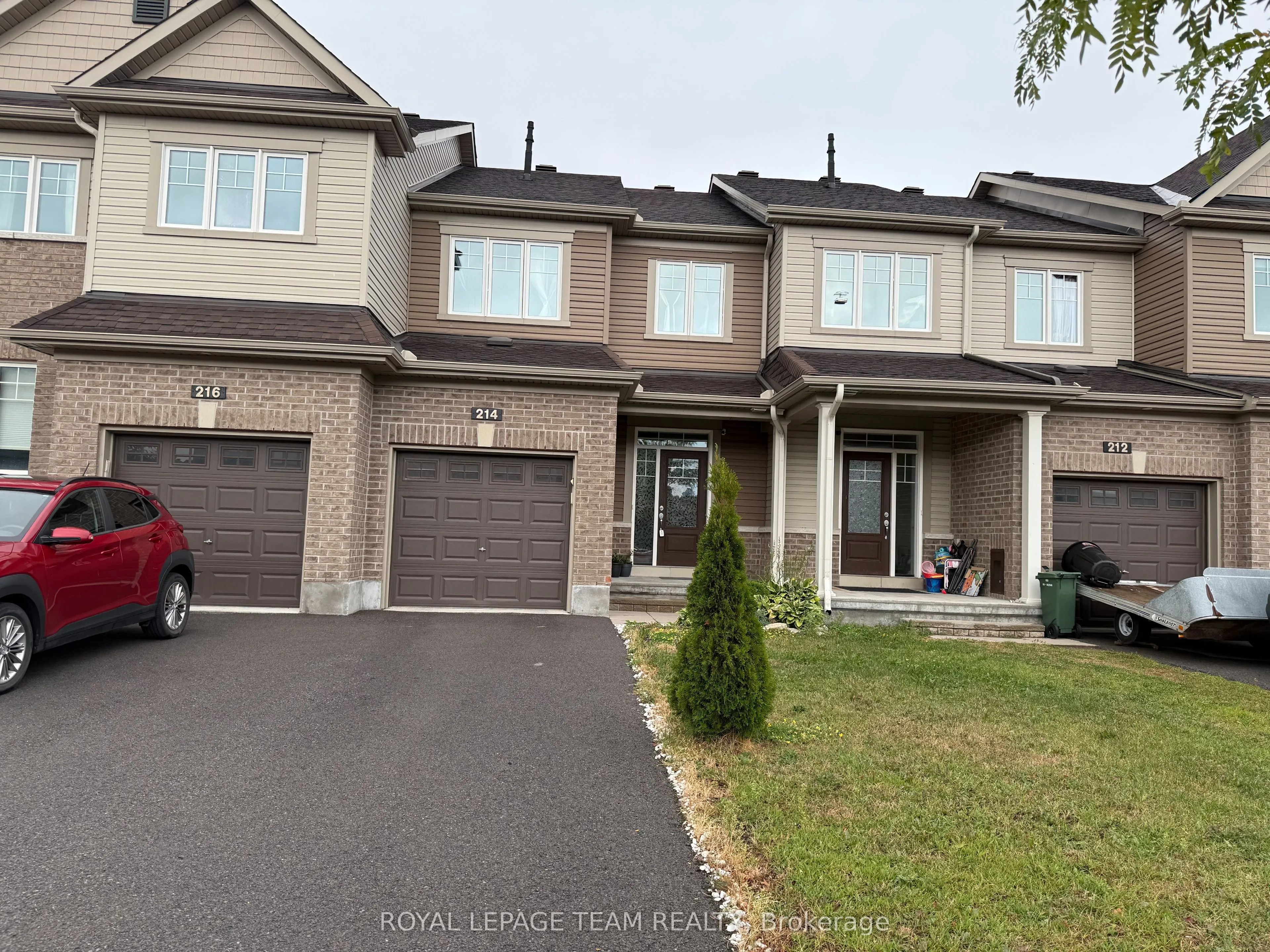 214 Bandelier Way