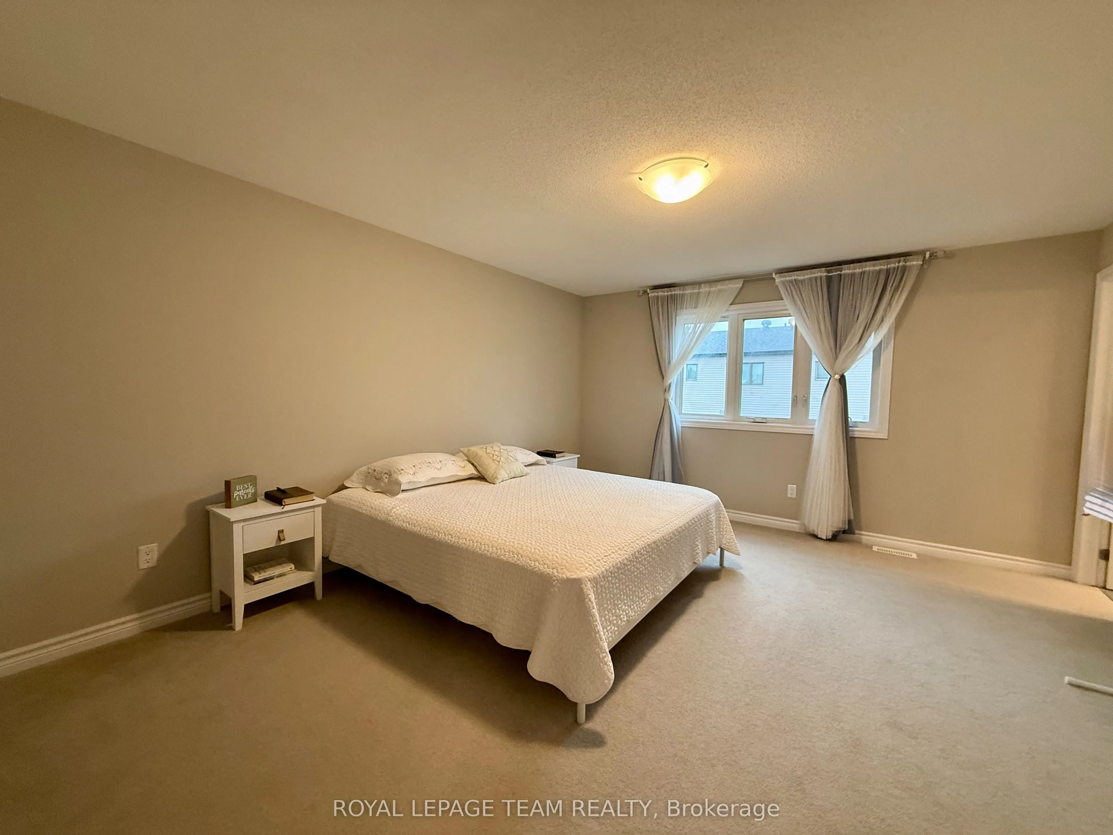 214 Bandelier Way