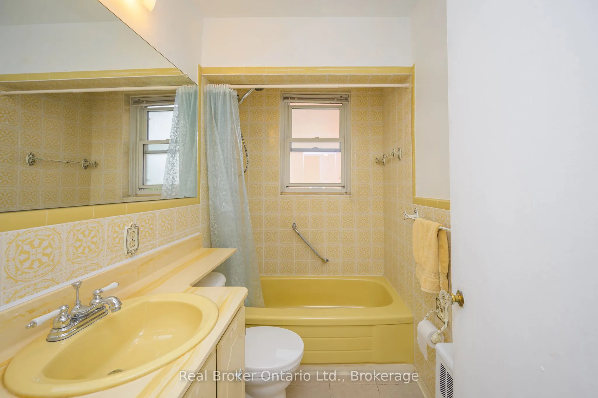5 East 36th Street, #205C