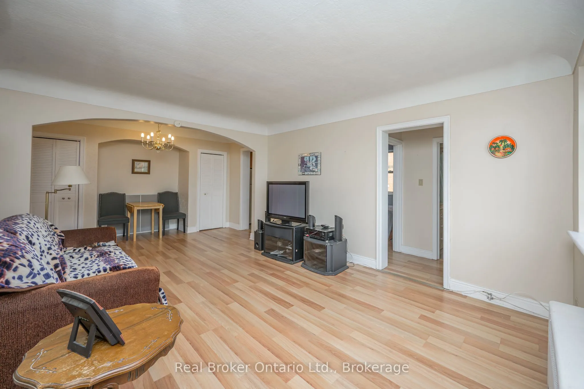5 East 36th Street, #205C