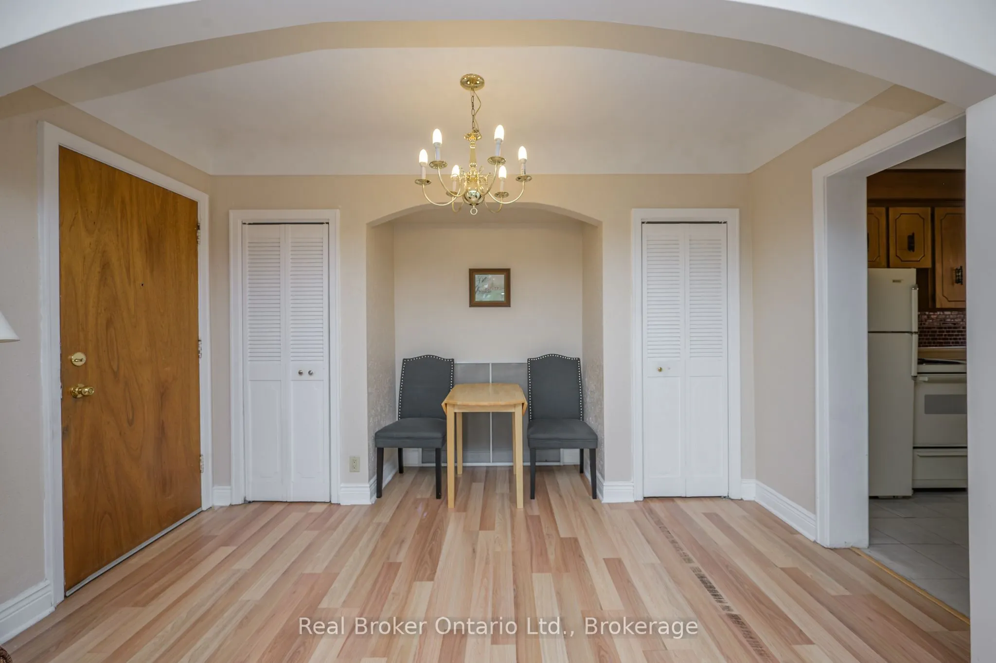 5 East 36th Street, #205C