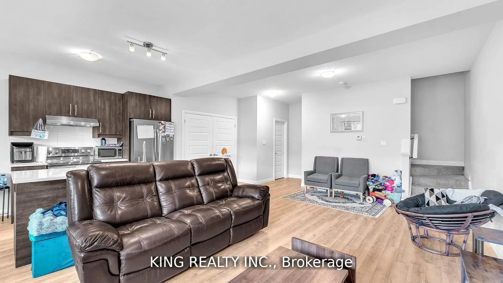 819 KLEINBURG Drive, #55