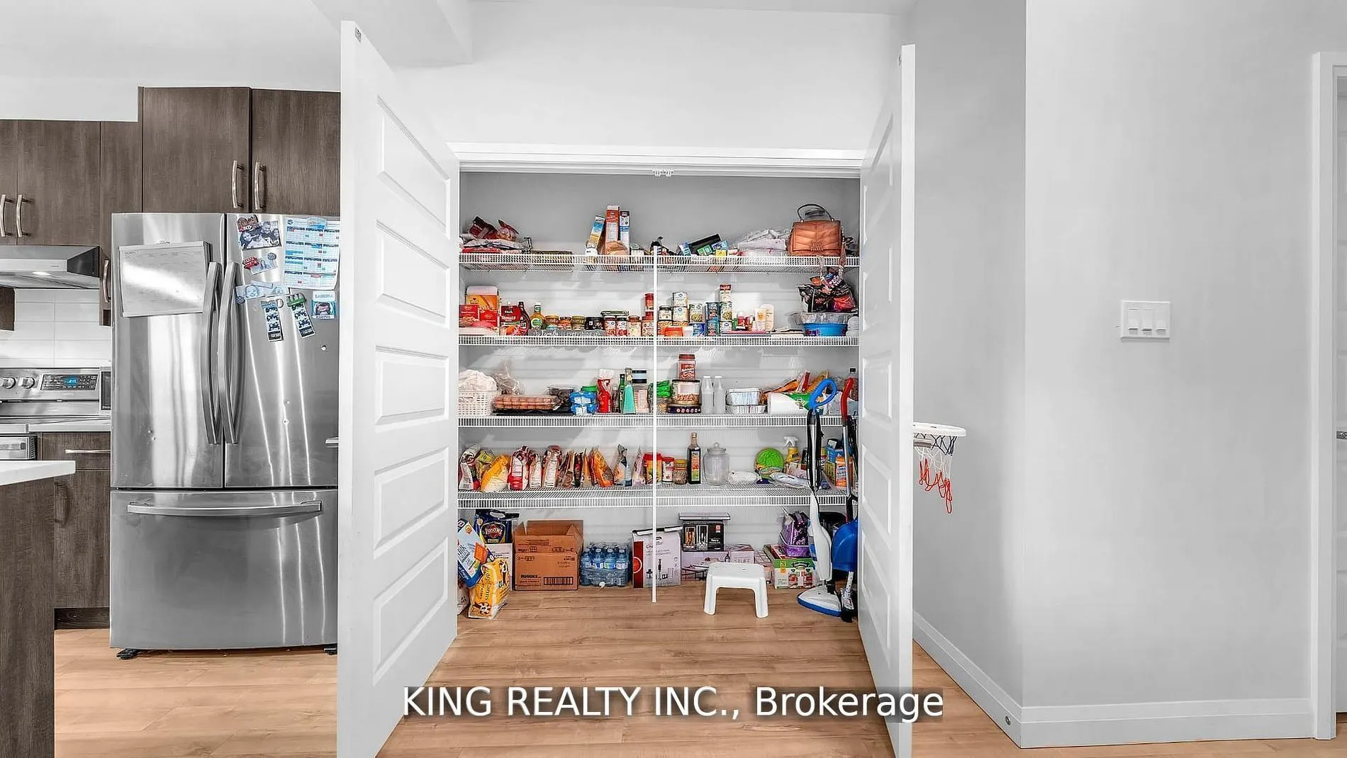 819 KLEINBURG Drive, #55
