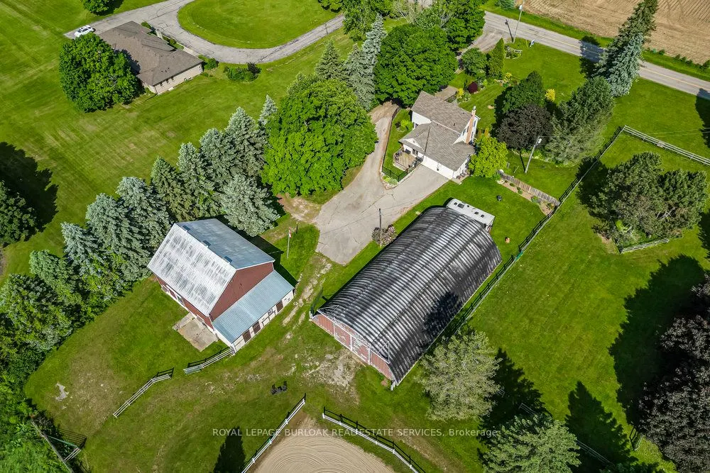 516 Concession 7 Road E