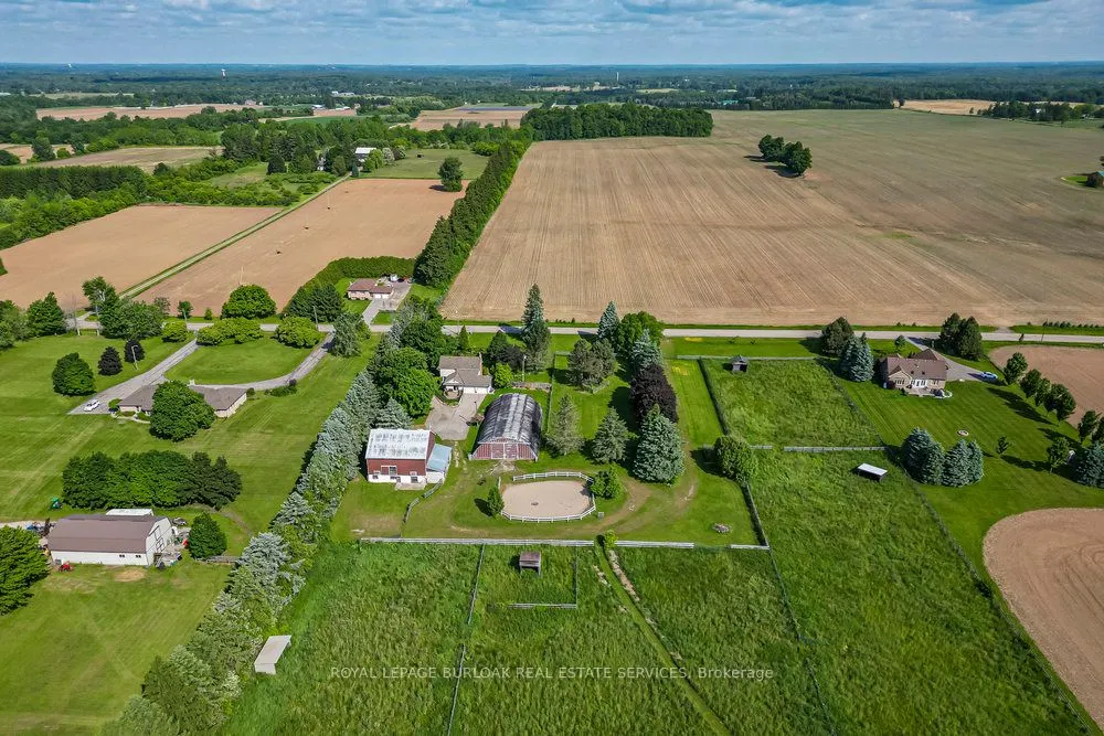 516 Concession 7 Road E