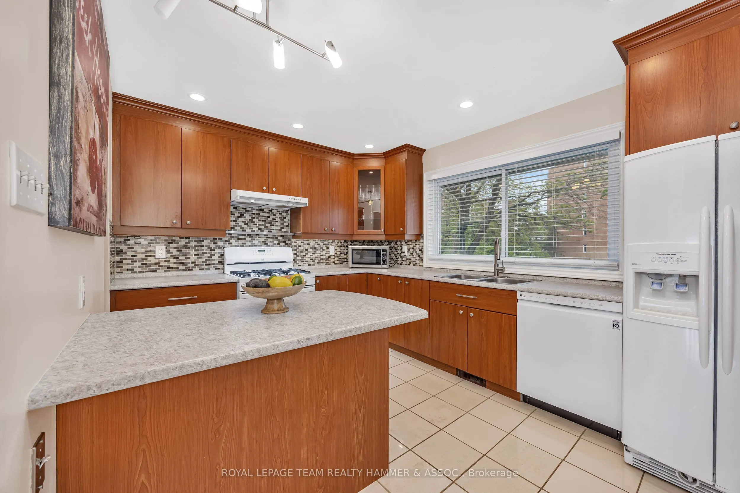 2425 Southvale Crescent, #65