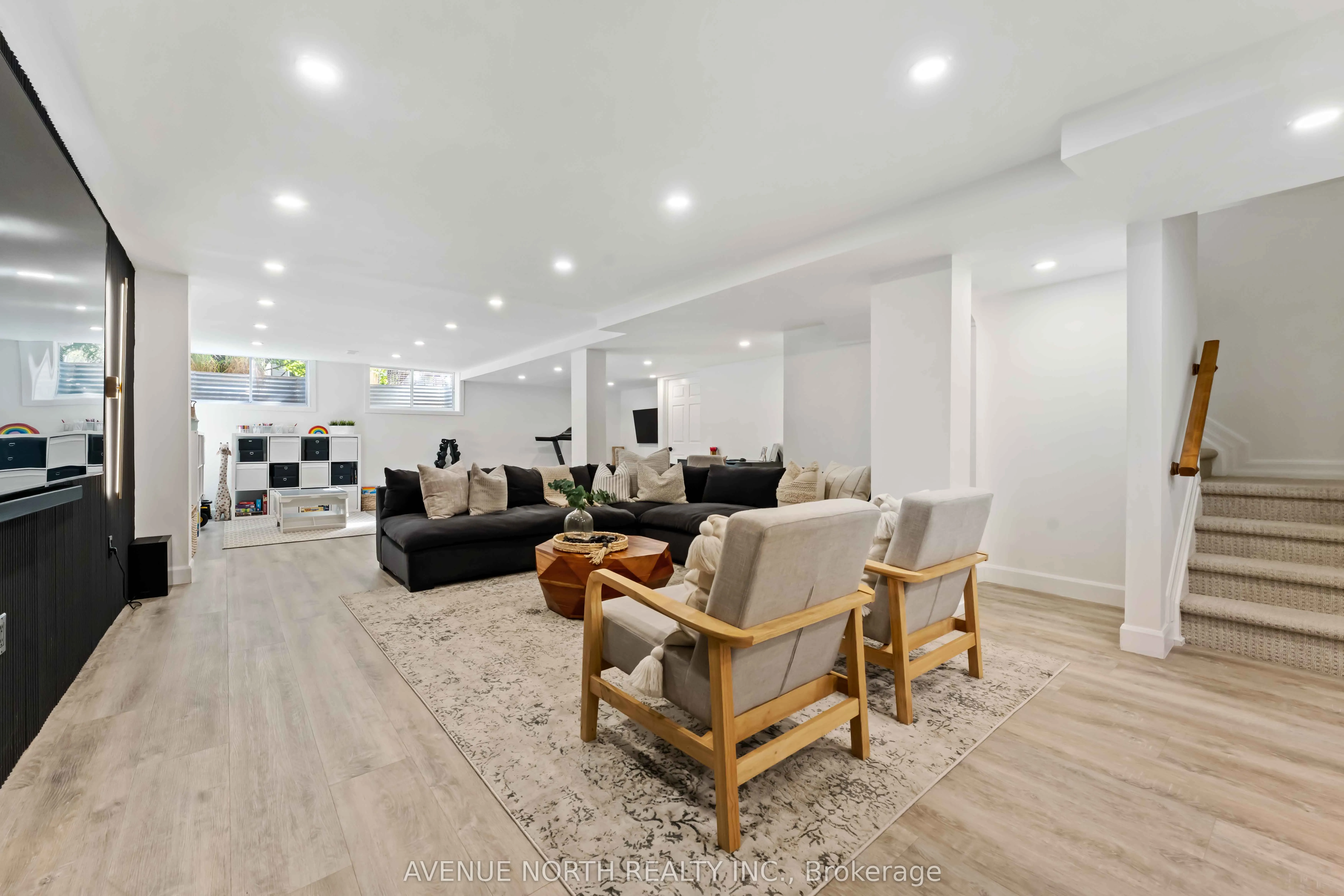 102 Chancery Crescent