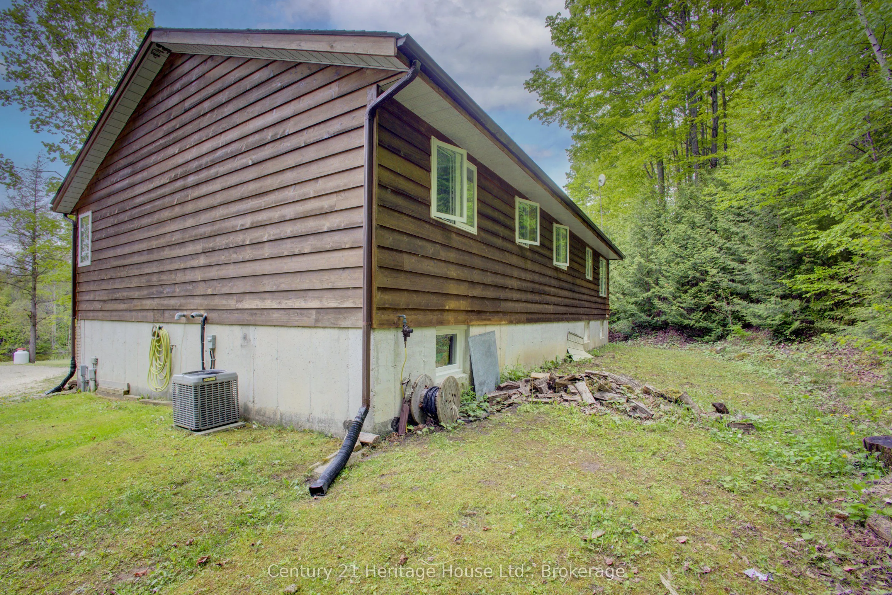423080 Rocky Saugeen Road