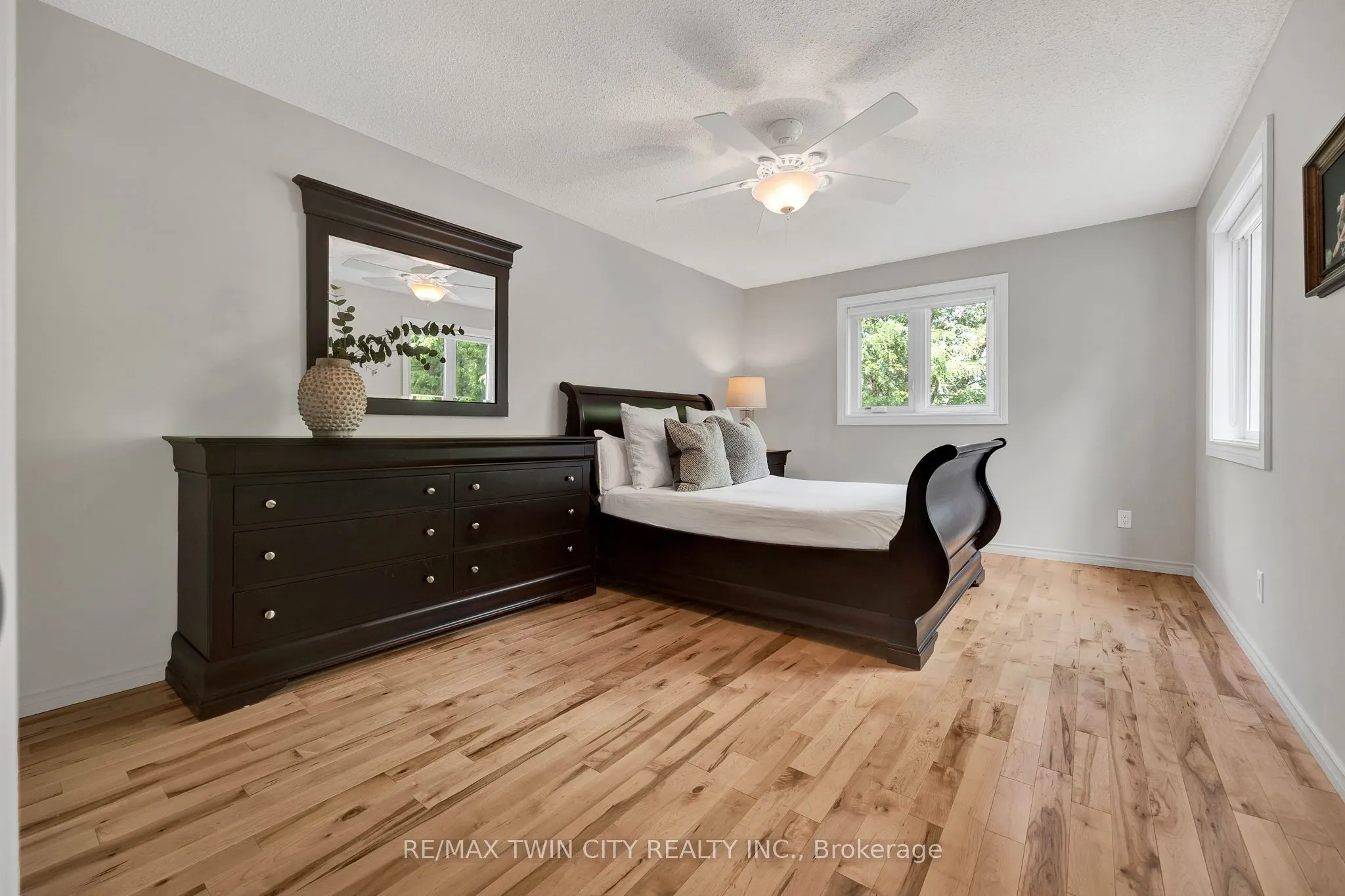 405 Glasgow Street, #3