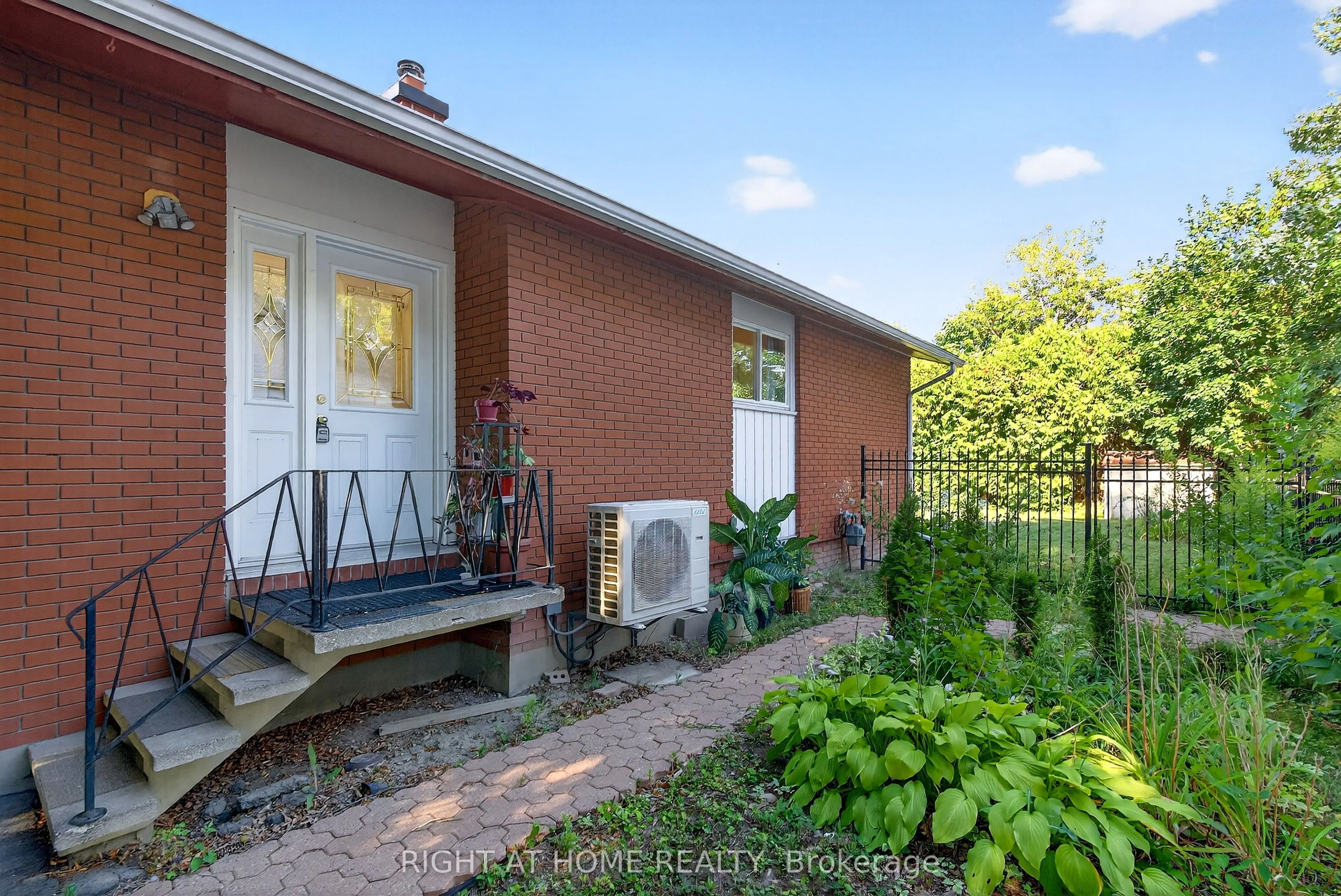 1153 ADIRONDACK Drive