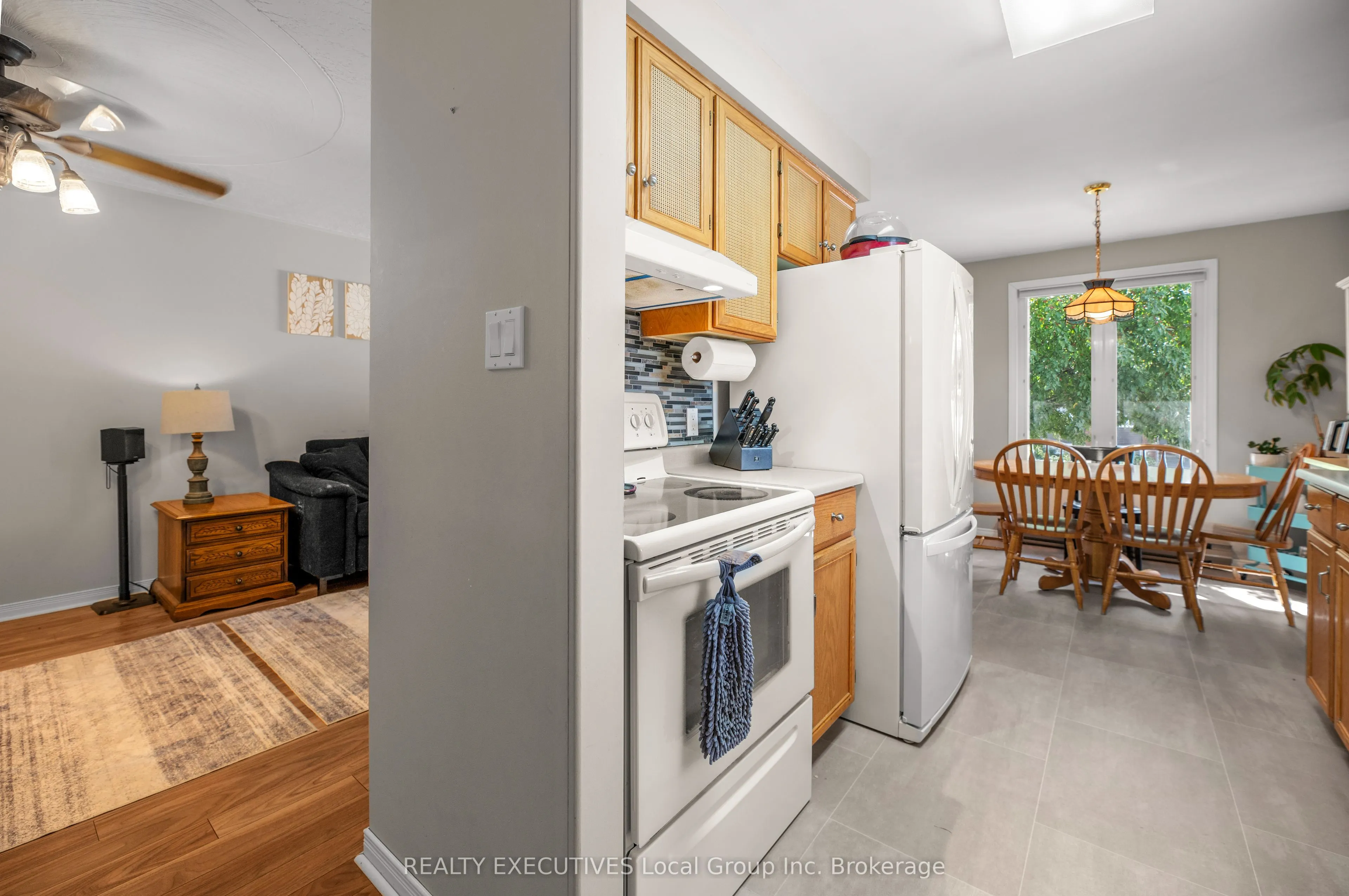 534 BROMLEY Avenue