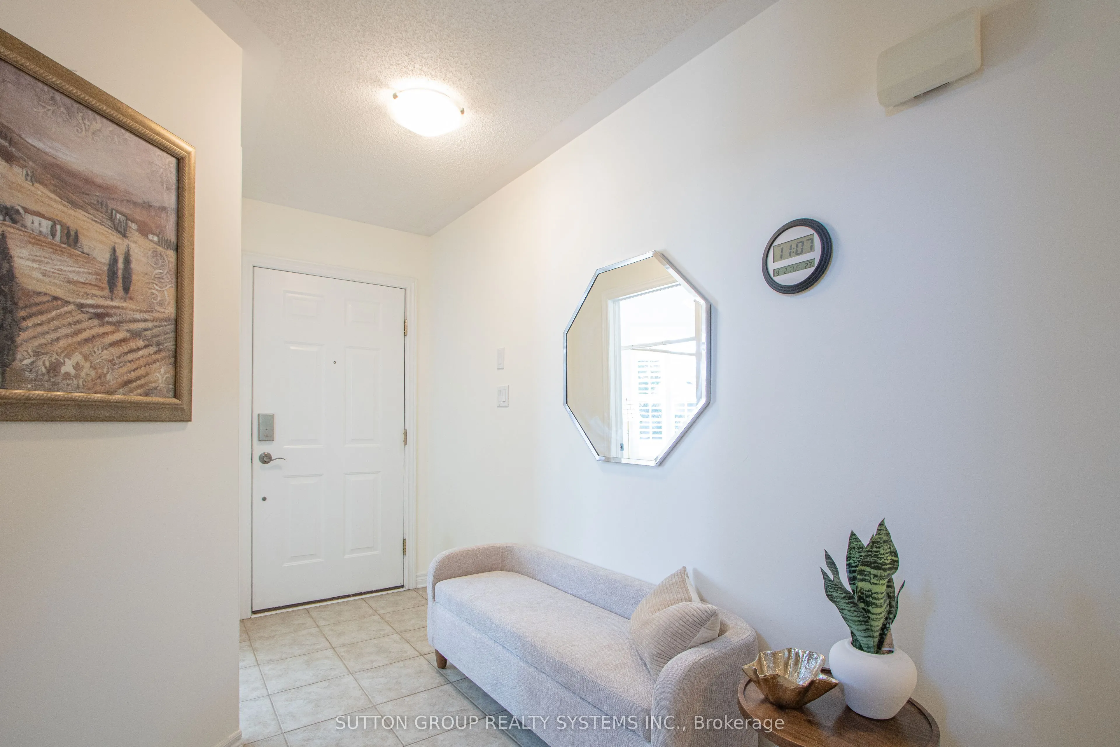 82 Cobblestone Street