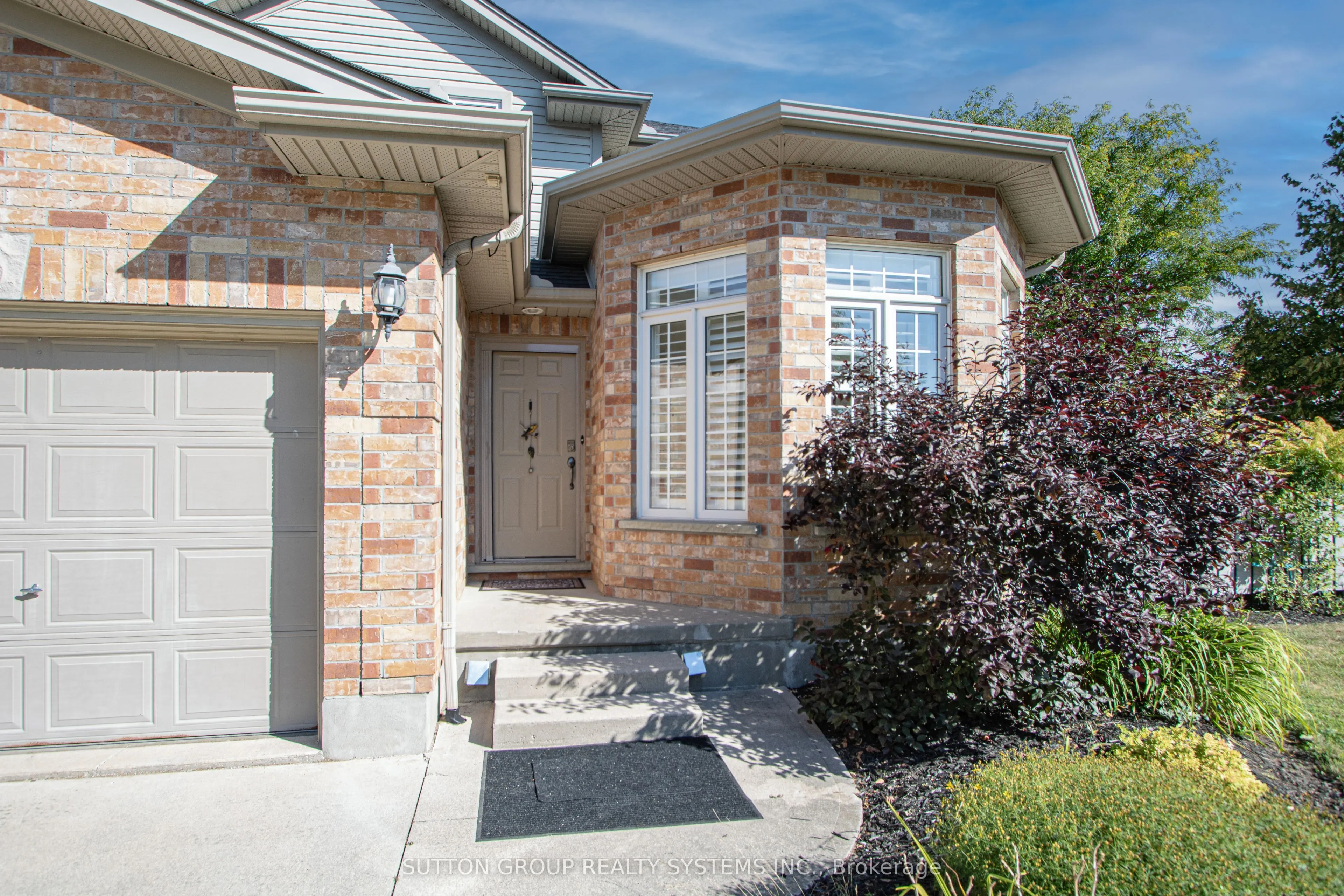 82 Cobblestone Street