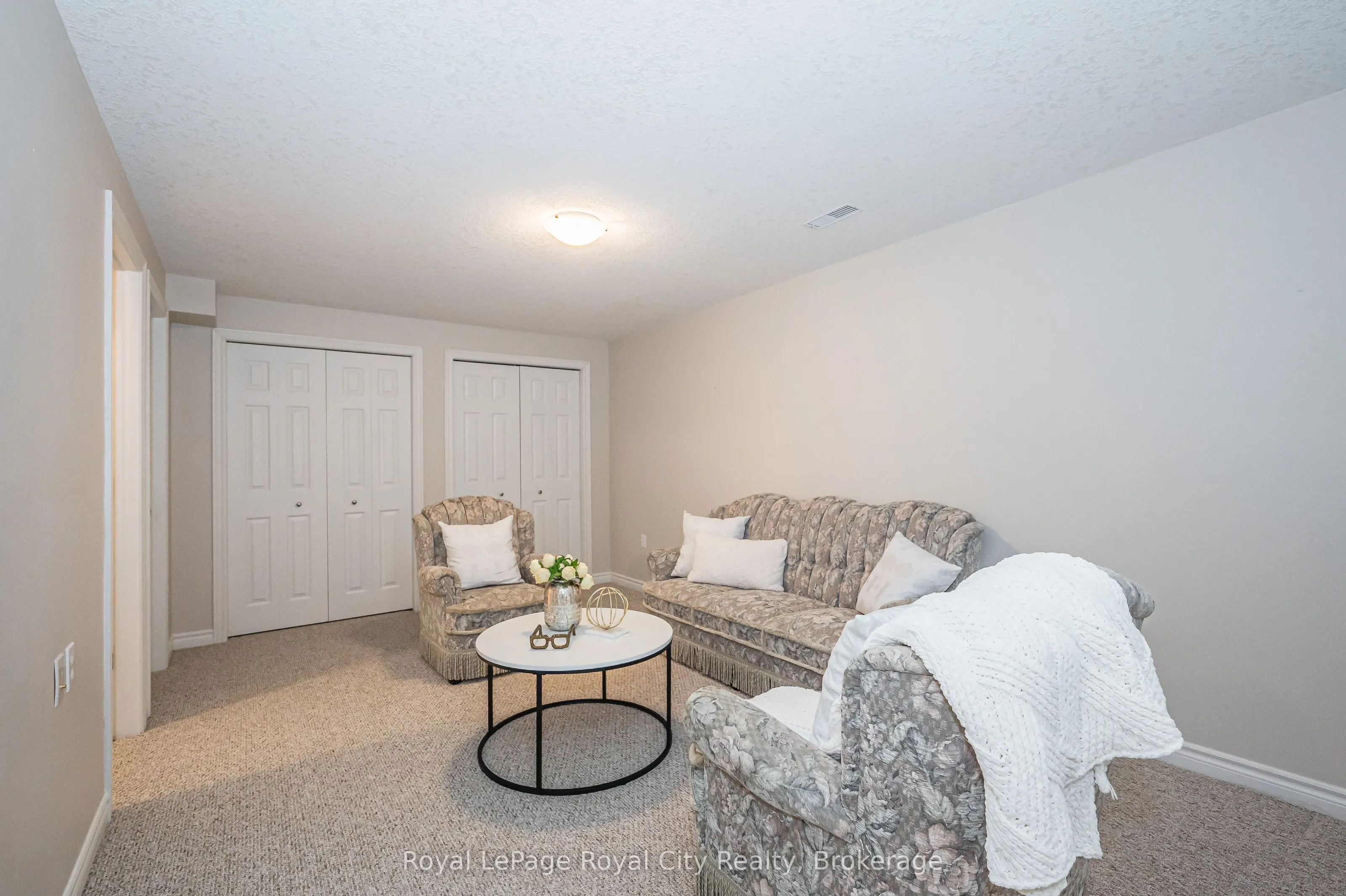 24 Beechlawn Boulevard, #N/A